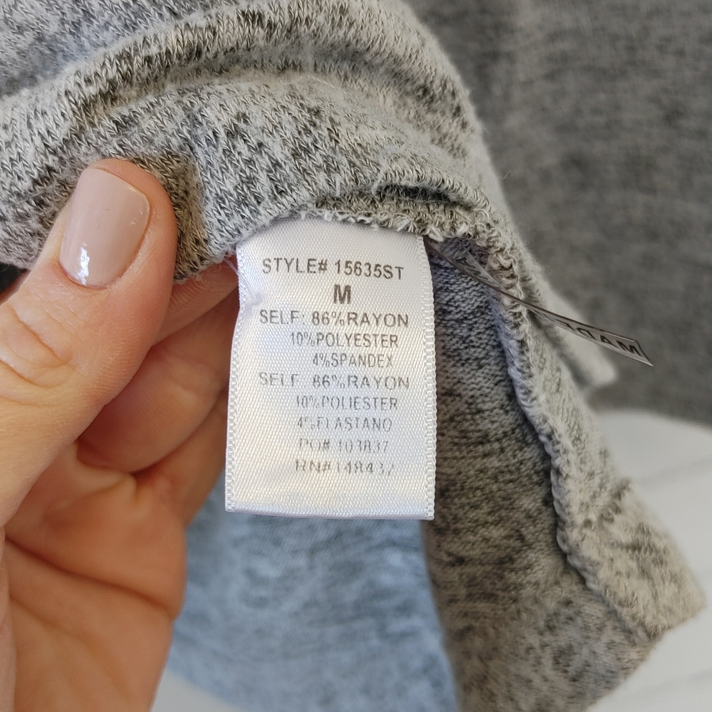 Ladies sweater - Picture 5 of 5